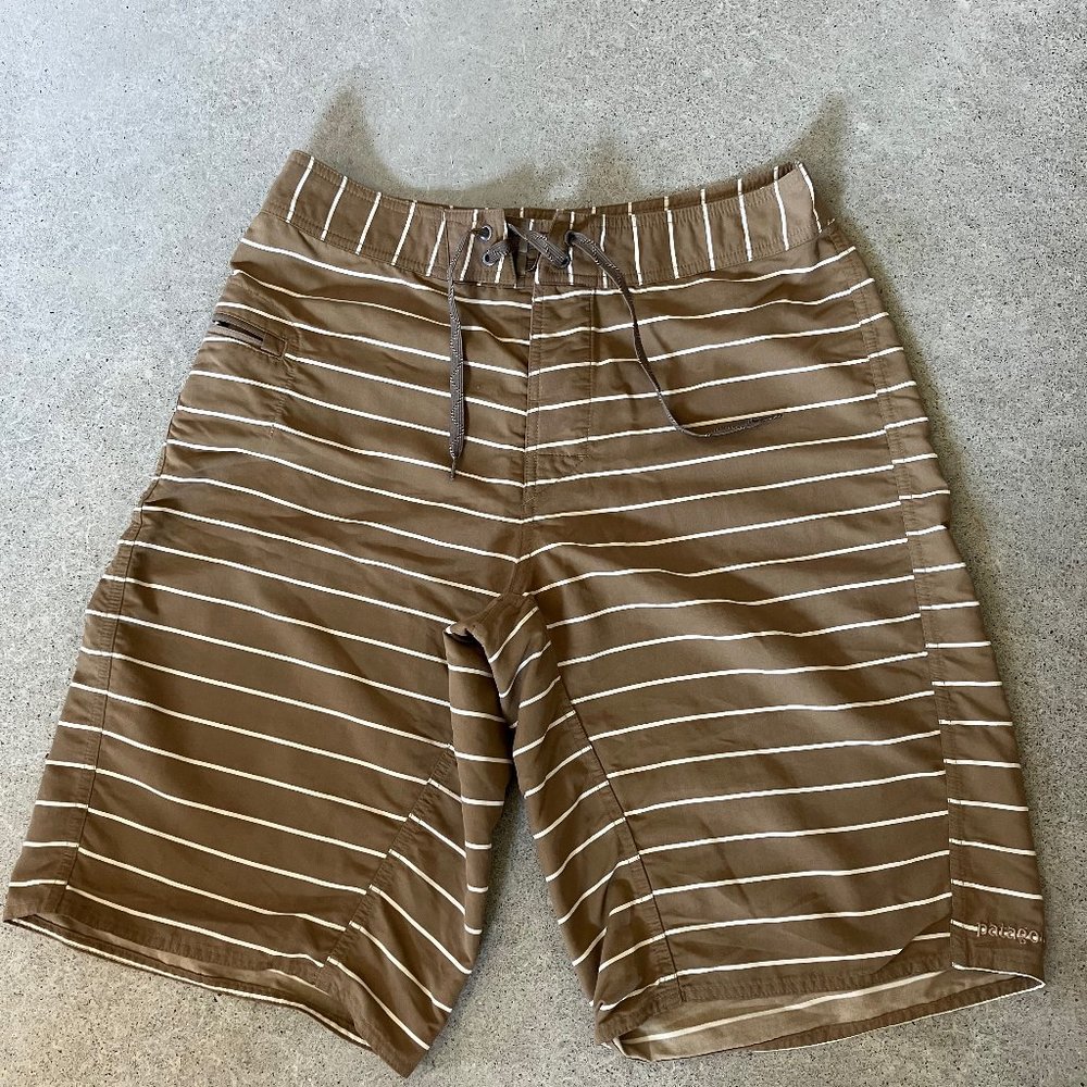 Patagonia brown striped board shorts/swim trunks. Men's sz 31.